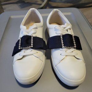 SHOEDAZZLE SNEAKER